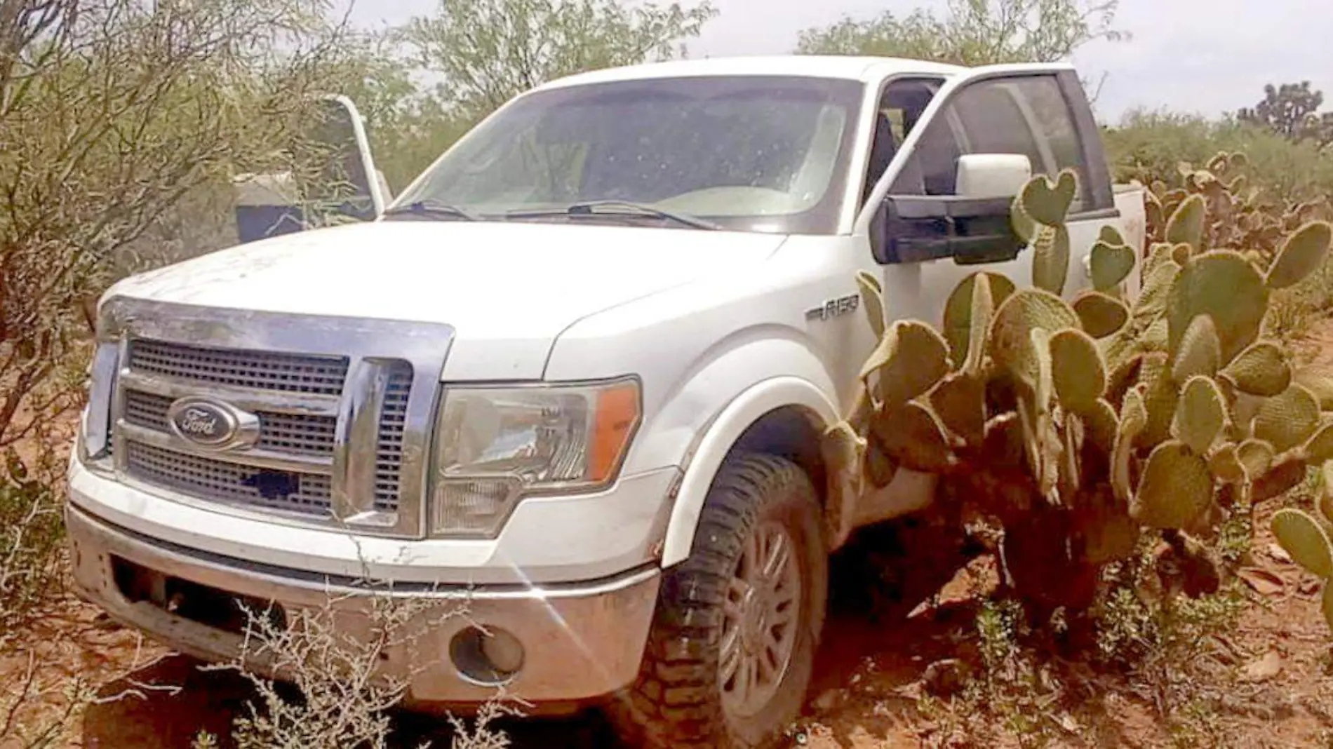 Vehículo asegurado en operativo en Fresnillo, Zacatecas